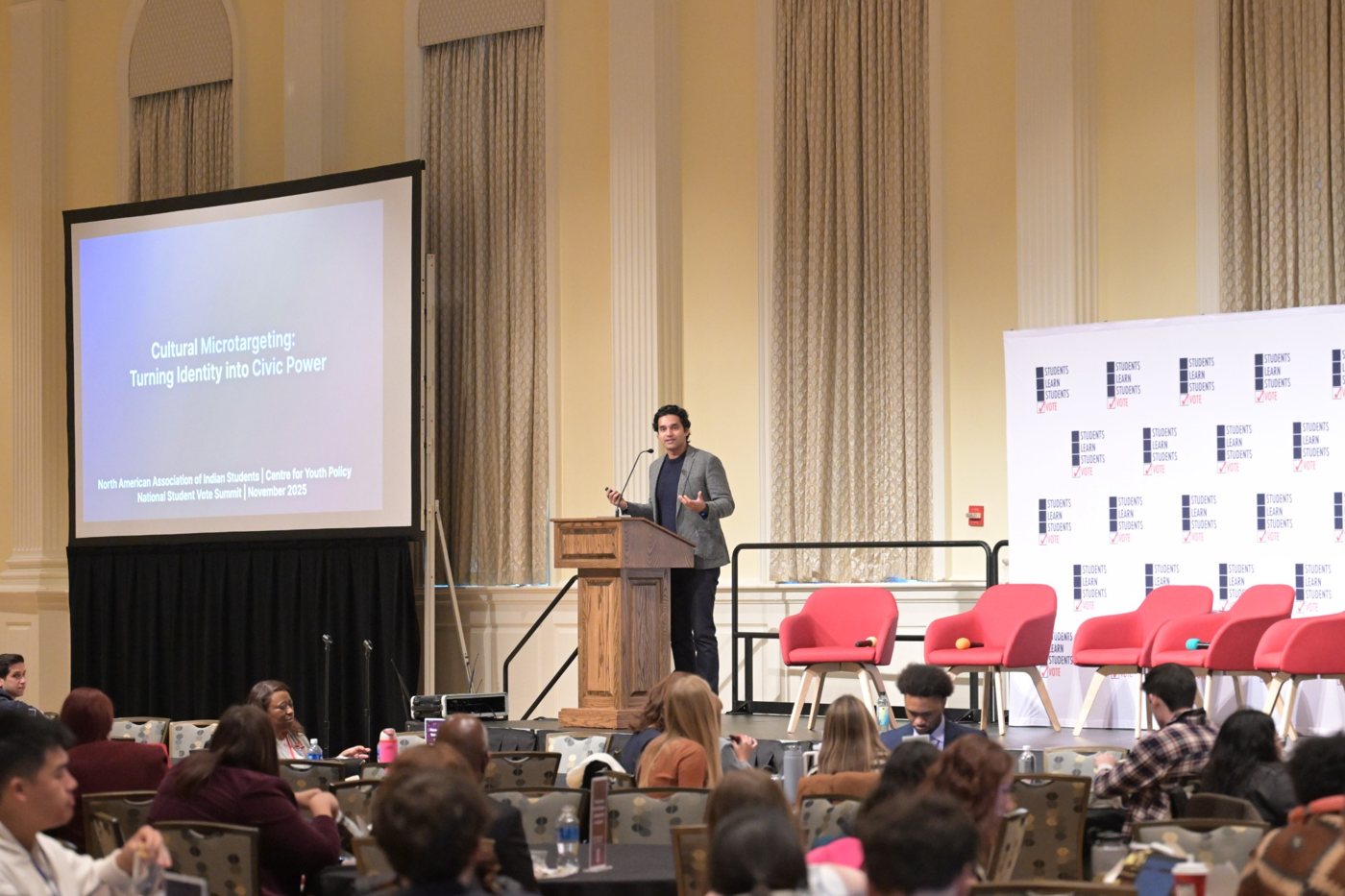 Sudhanshu presenting on cultural microtargeting at the National Student Vote Summit
